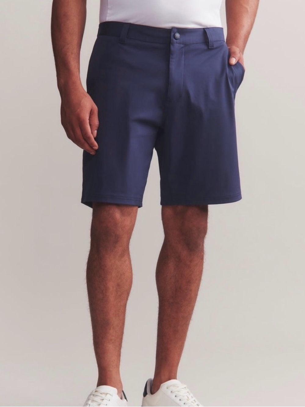 Rhone 9" Commuter Short in Navy Size 35